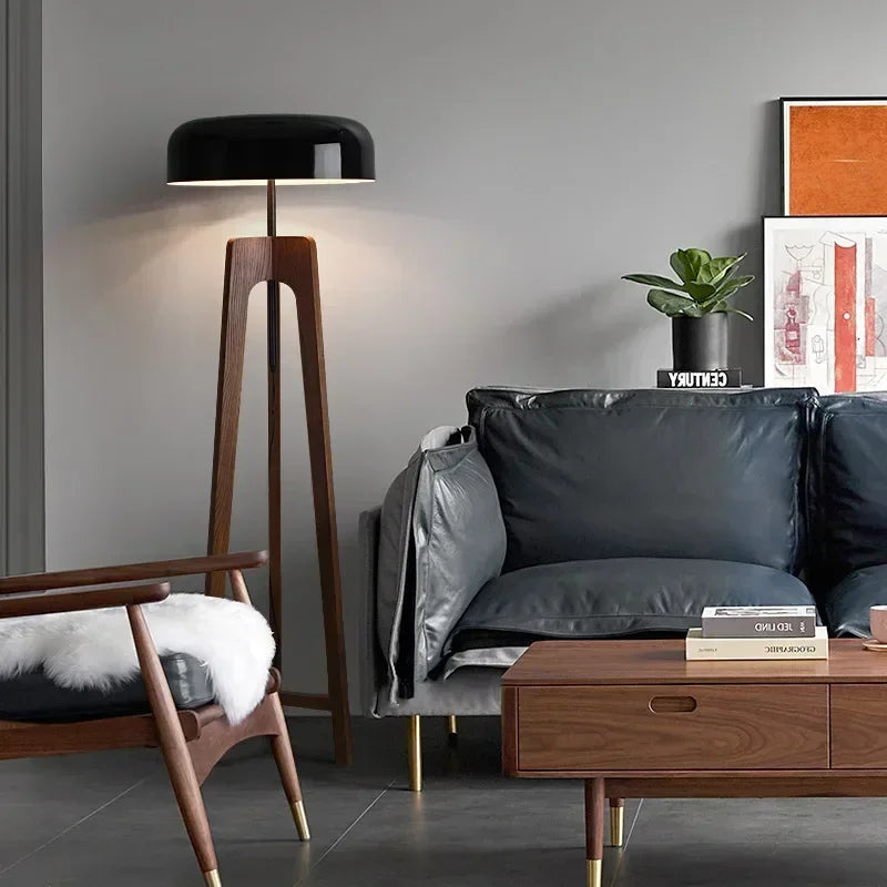 Tripod Floor Lamp Trivora